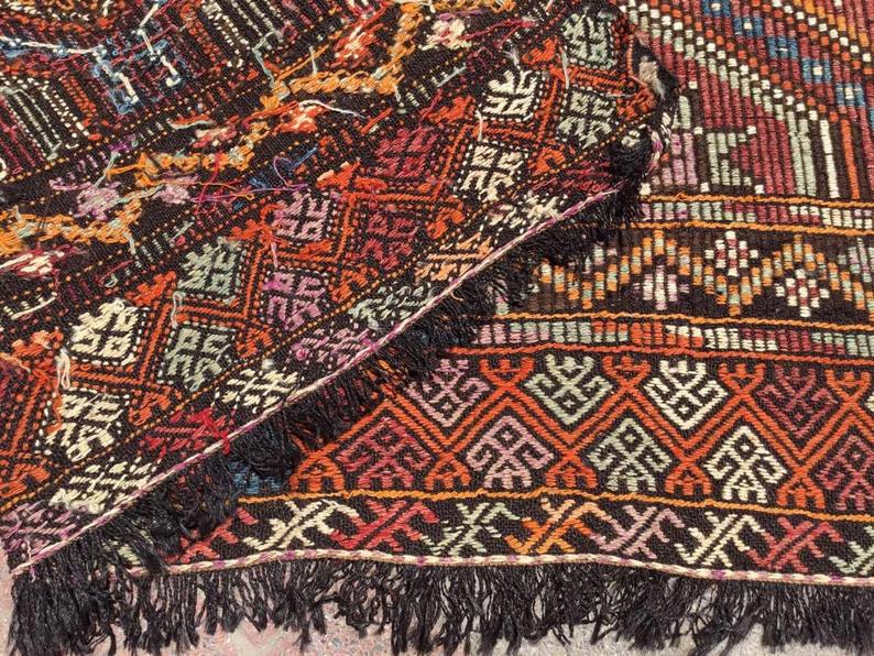 Tappeto Kilim turco vintage 275 cm x 150 cm in lana artigianale