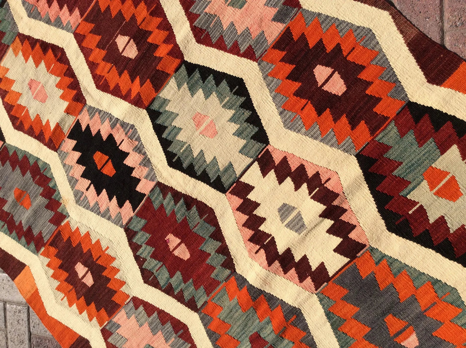 Tappeto Kilim turco vintage 293 cm x 135 cm in lana fatto a mano