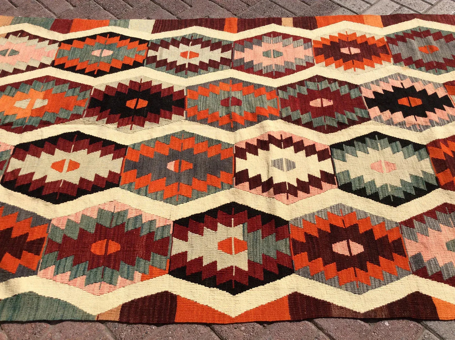 Tappeto Kilim turco vintage 293 cm x 135 cm in lana fatto a mano