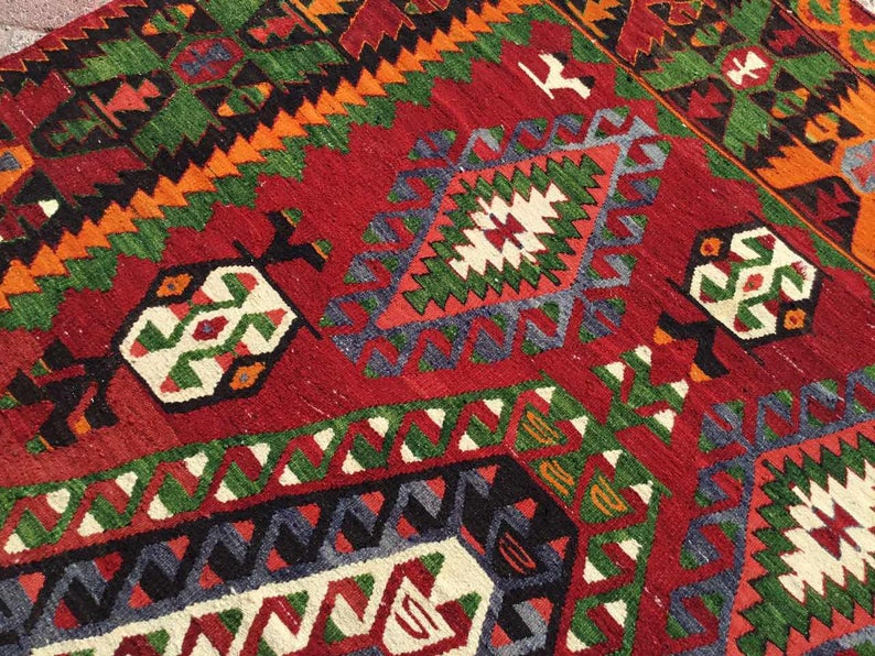 Vintage turkkilainen Kilim matto 293cm x 187cm 60 vuotta vanha