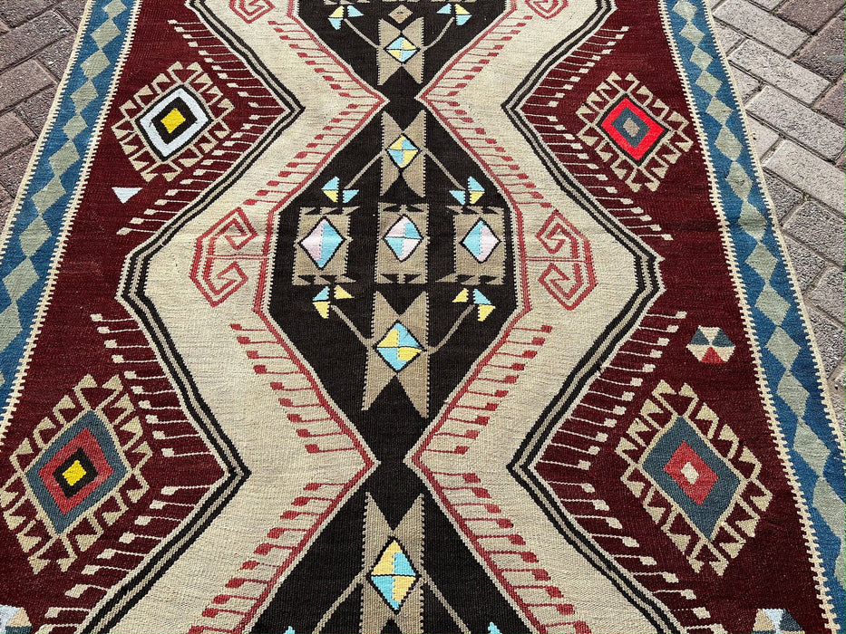 Vintage Turkish Kilim -matto 302cm x 134cm käsinkudottua villaa