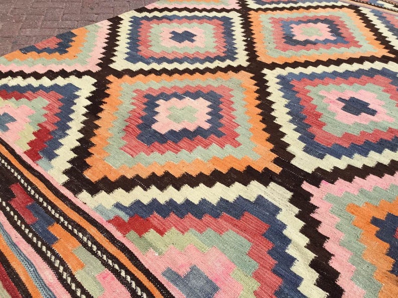 Vintage turkkilainen Kilim matto 312cm x 198cm käsin kehrätty villa