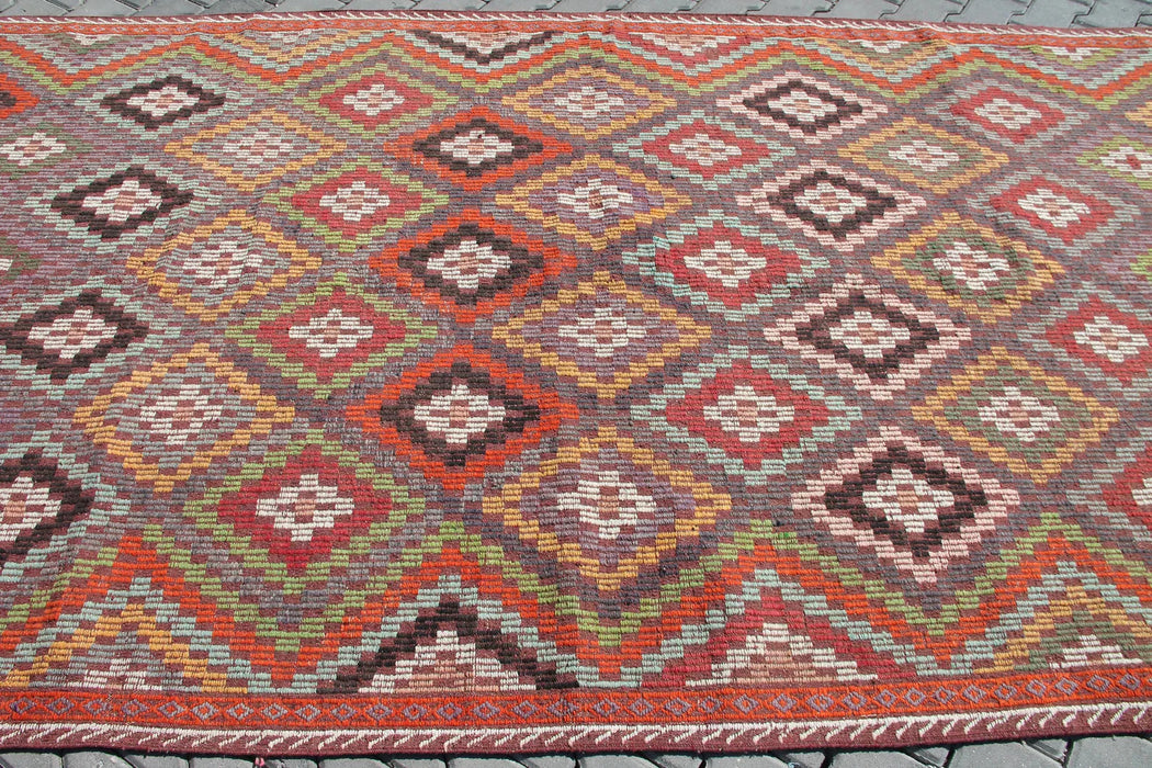 Vintage Turkish Kilim -matto 319cm x 172cm luonnonvillaa