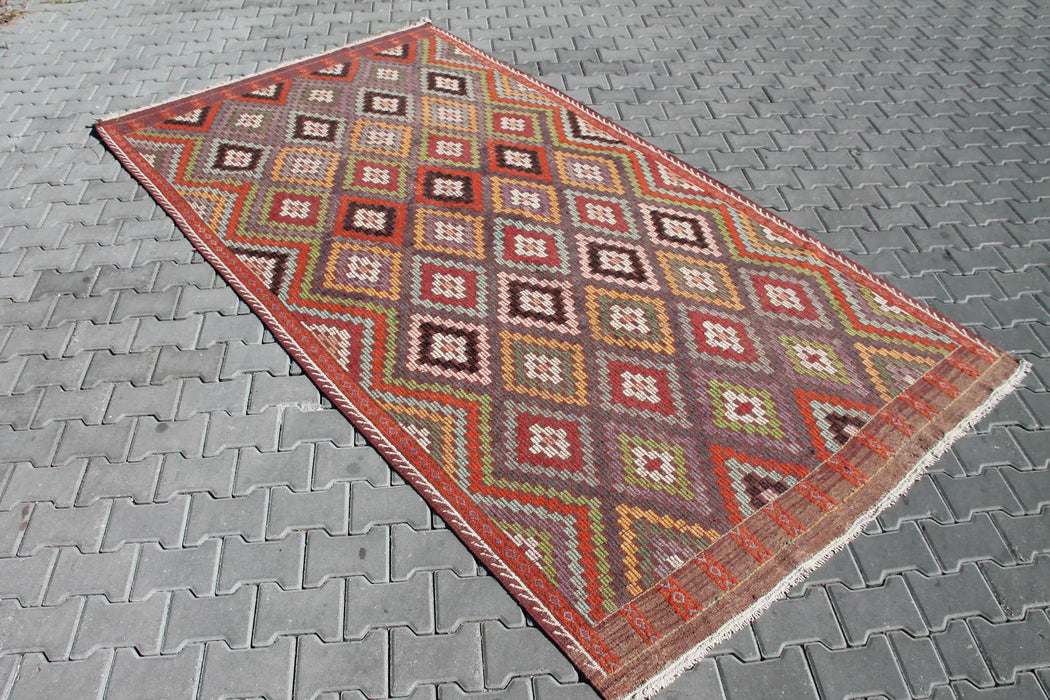 Vintage Turkish Kilim -matto 319cm x 172cm luonnonvillaa