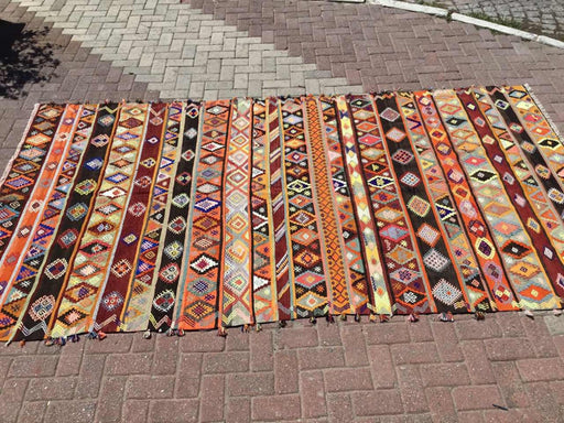 Vintage tyrkisk Kilim-teppe 333cm x 173cm Håndspunnet ull