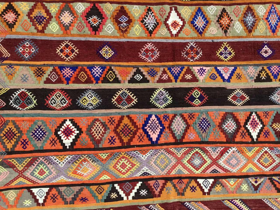 Vintage Turkish Kilim -matto 333cm x 173cm käsin kehrätty villa