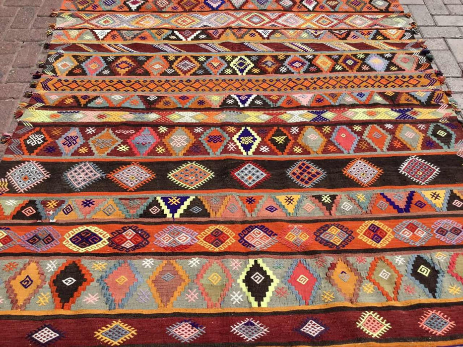 Vintage Turkish Kilim -matto 333cm x 173cm käsin kehrätty villa