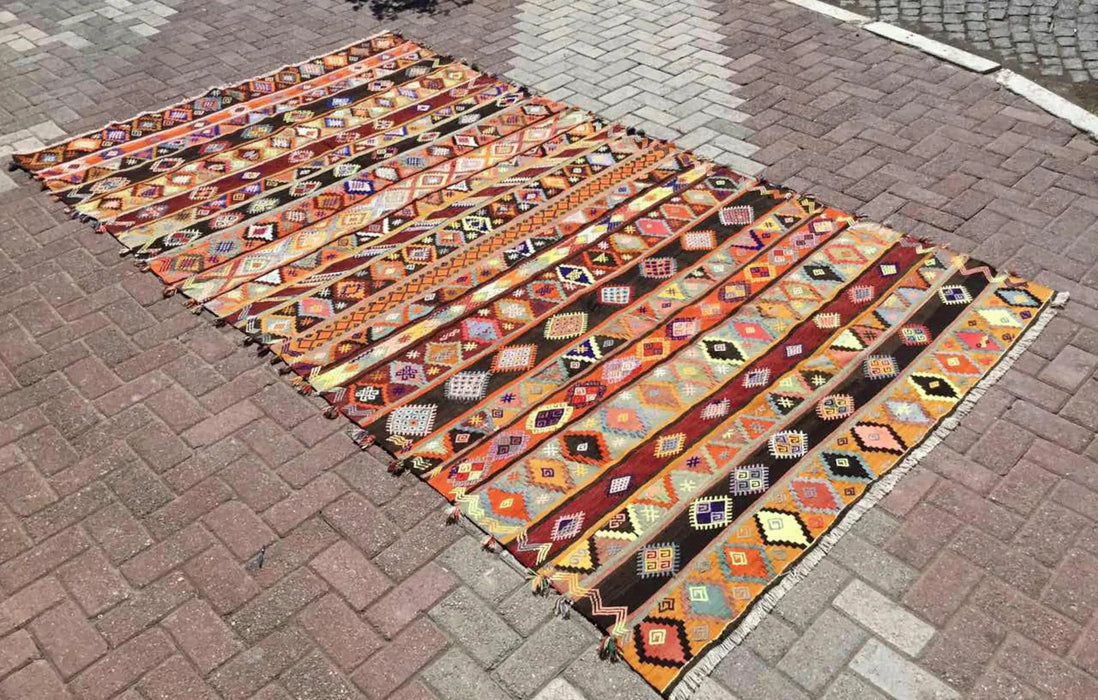 Vintage Turkish Kilim -matto 333cm x 173cm käsin kehrätty villa