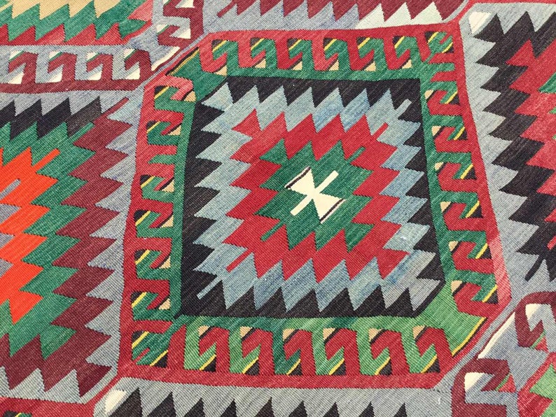 Vintage Turkish Kilim -matto 342cm x 184cm käsin kehrätty villa