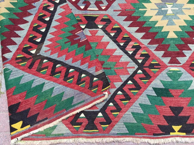 Vintage Turkish Kilim -matto 342cm x 184cm käsin kehrätty villa