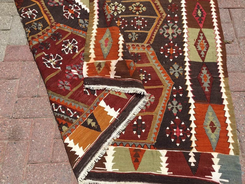 Vintage Turkish Kilim -matto 358cm x 163cm käsin kehrätty villa