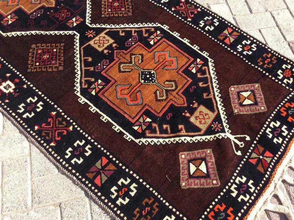 Vintage turkkilainen Kilim matto 372cm x 106cm käsinsolmittu