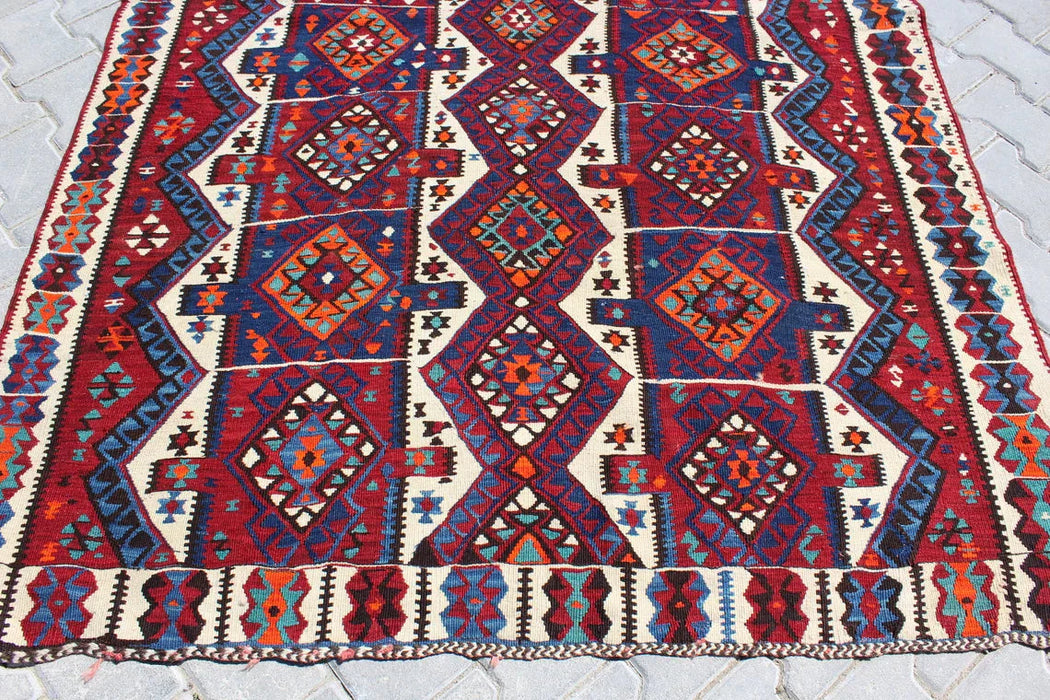 Vintage turkkilainen Kilim Runner 229cm x 156cm #372