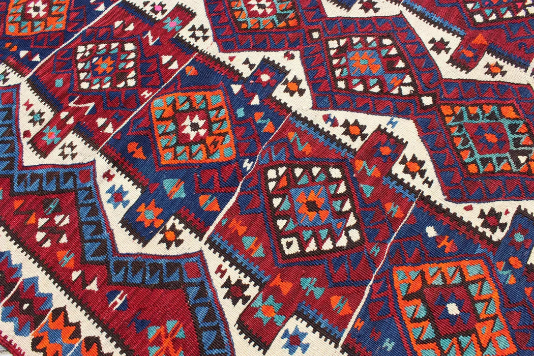 Vintage turkkilainen Kilim Runner 229cm x 156cm #372