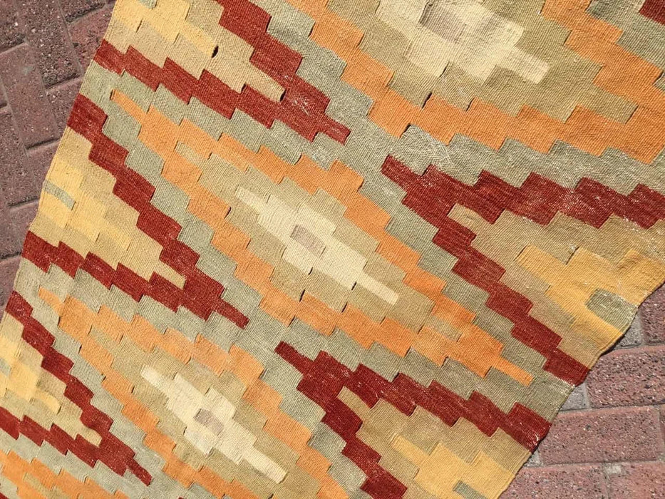 Vintage turkkilainen Kilim Runner 246cm x 109cm #238