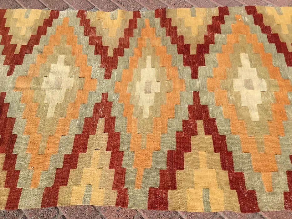 Vintage turkkilainen Kilim Runner 246cm x 109cm #238