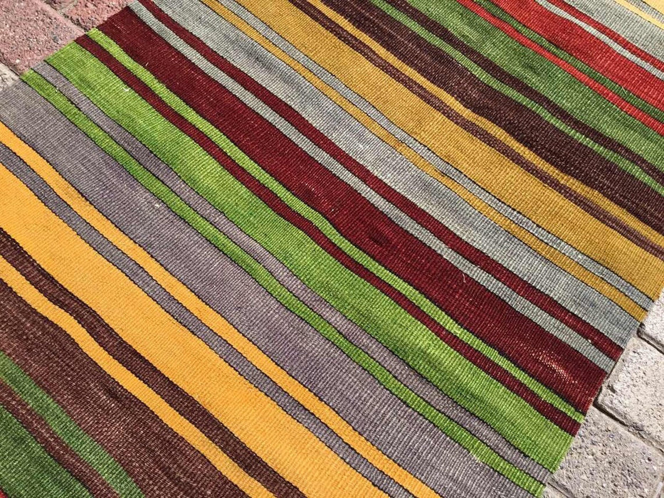 Vintage turkkilainen Kilim Runner 251cm x 74cm #252