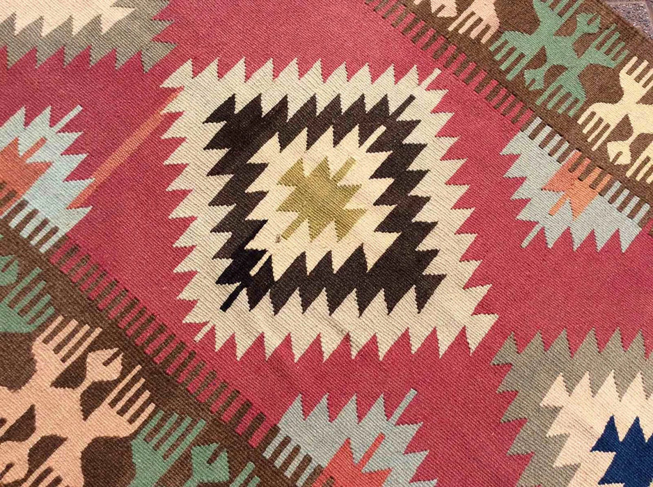 Vintage turkkilainen Kilim Runner 267cm x 114cm käytävälle