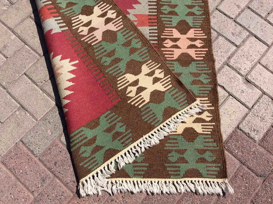 Vintage turkkilainen Kilim Runner 267cm x 114cm käytävälle