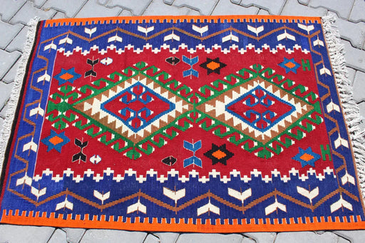 Vintage Turkish Kilim Runner Rug 136x98 cm #365