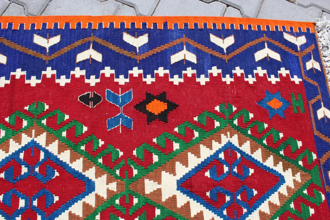 Vintage Turkish Kilim Runner Rug 136x98 cm #365