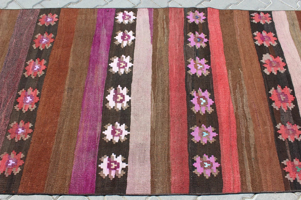 Vintage turkkilainen Kilim juoksumatto 266 cm x 107 cm Toimitus maailmanlaajuisesti