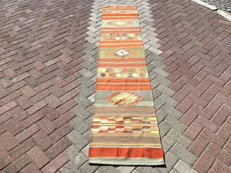 Vintage turkkilainen Kilim juoksumatto 291cm x 58cm 50 vuotta vanha