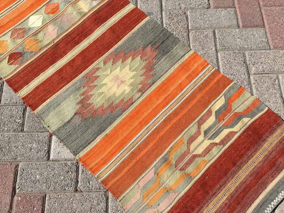 Vintage turkkilainen Kilim juoksumatto 292cm x 58cm #306