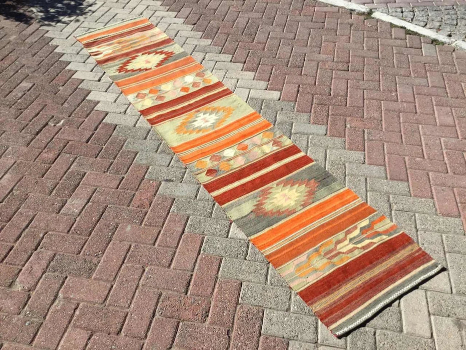 Vintage turkkilainen Kilim juoksumatto 292cm x 58cm #306