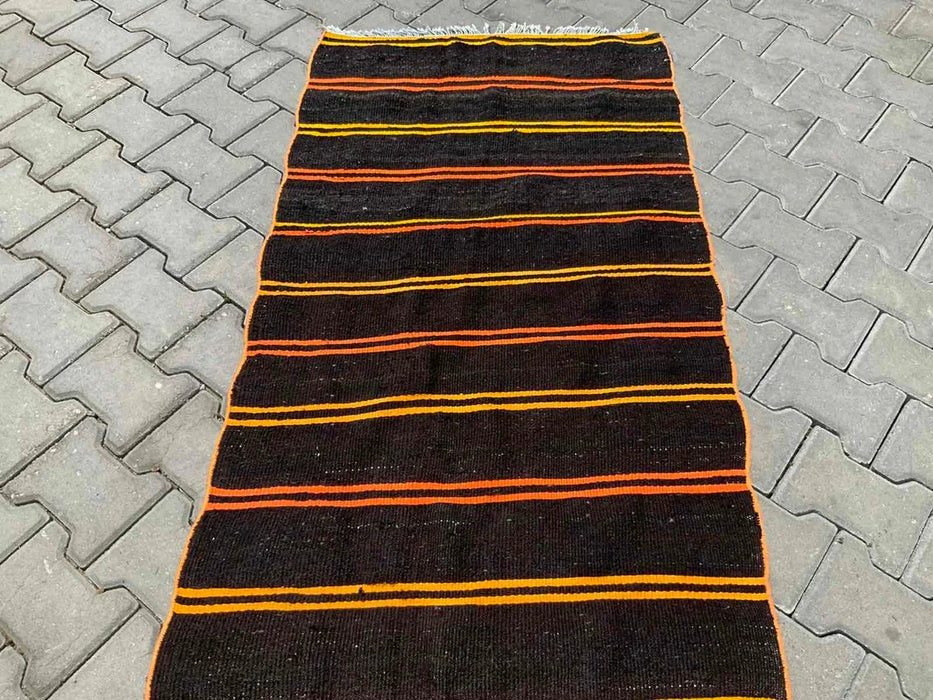 Vintage turkkilainen Kilim juoksumatto 307cm x 81cm