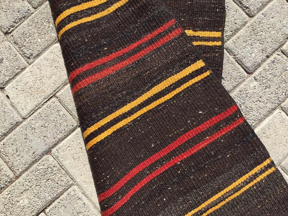 Vintage turkkilainen Kilim juoksumatto 333 cm x 70 cm