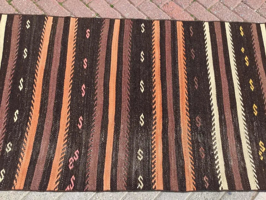 Vintage turkkilainen Kilim juoksumatto 336cm x 92cm