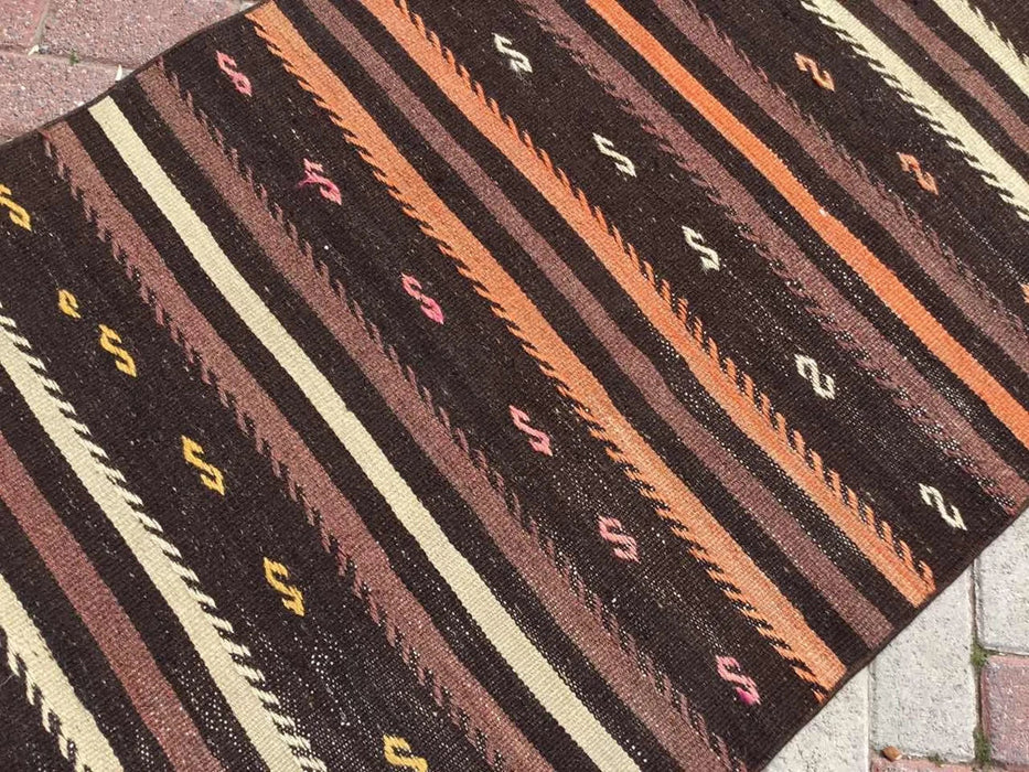 Vintage turkkilainen Kilim juoksumatto 336cm x 92cm