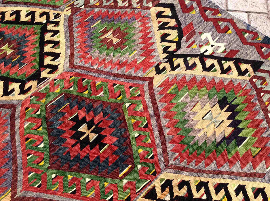 Vintage turkkilainen Kilim Wyatt 147cm x 274cm maalaismainen matto