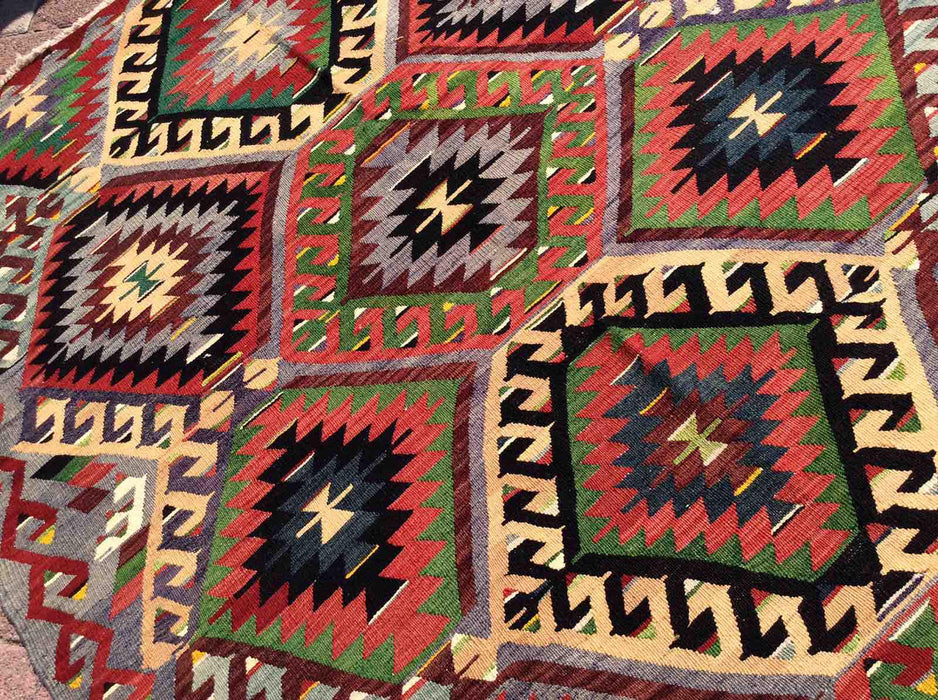 Vintage turkkilainen Kilim Wyatt 147cm x 274cm maalaismainen matto