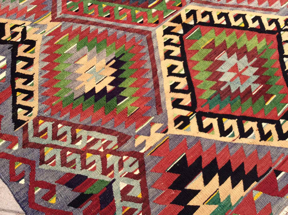 Vintage turkkilainen Kilim Wyatt 147cm x 274cm maalaismainen matto