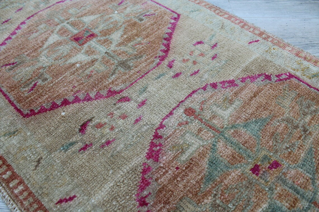 Vintage Turkish Mini Rug 58cm x 89cm Hand-Knotted #534