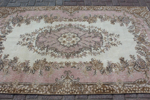 Vintage Turkish Rug 124cm x 213cm Hand-Knotted Isparta