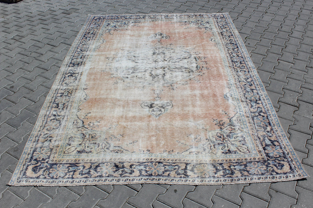 Vintage Turkish Rug Zenna 193cm x 273cm Hand-Knotted