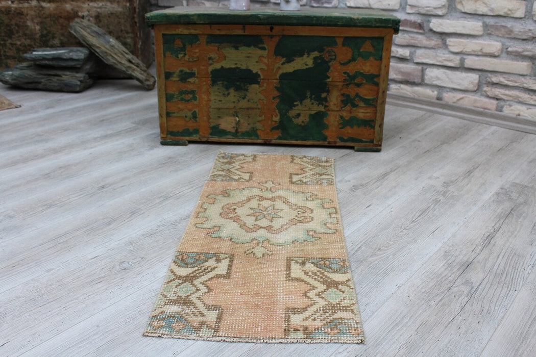 Vintage Turkish Wool Mini Rug 47cm x 90cm Collectible 1960s