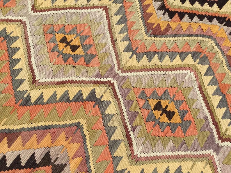 Tappeto Kilim vintage giallo e arancione 317 cm x 140 cm