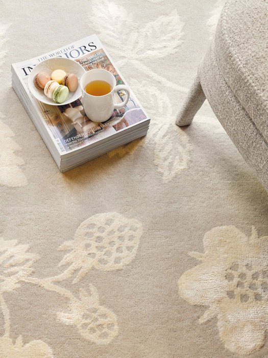 Wedgwood Wild Strawberry - Tonal 38201 Rug