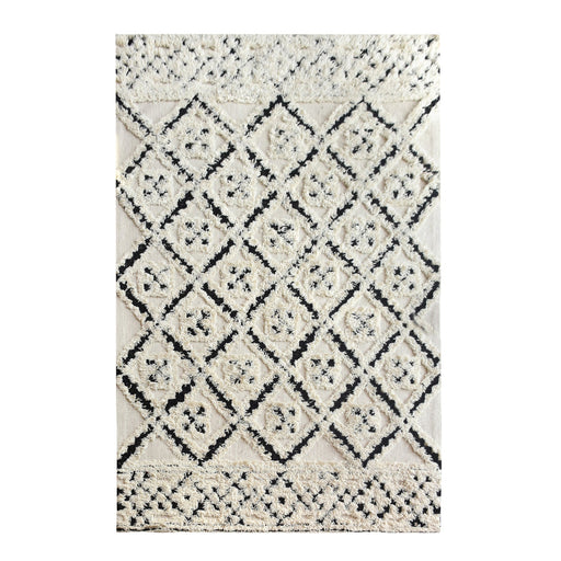 Wool Hand-Tufted Graham Rug with Classic Diamond Pattern