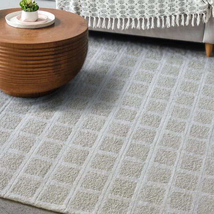 Wool Hand-Woven Square Tile Pattern Rug for Any Room