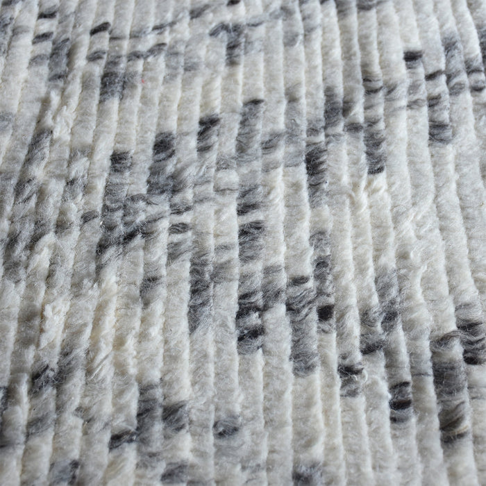 Wool Shakiso Area Rug with Grey Pattern on White Base