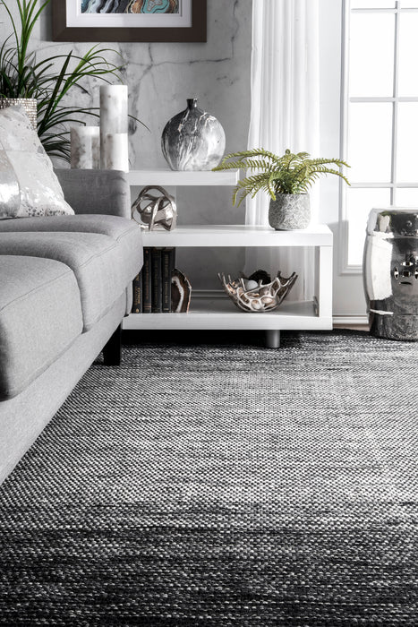 Woven Black And White Pinstripe Area Rug 150x240 cm