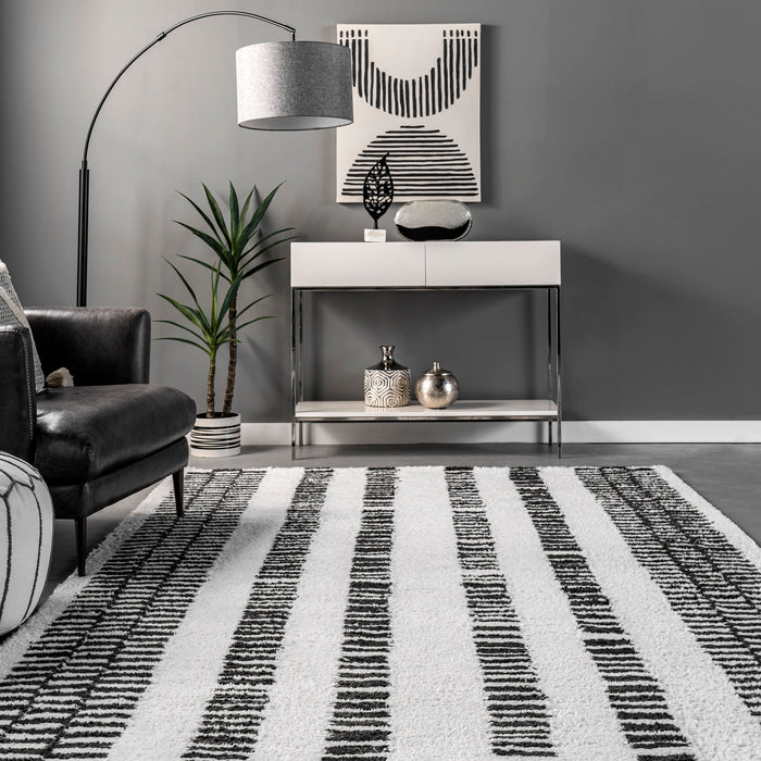 Zelda Grey Striped Area Rug 150x230 cm