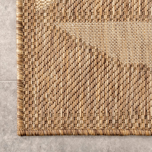 Ziggy Diamonds Brown Area Rug for Indoor and Outdoor Use