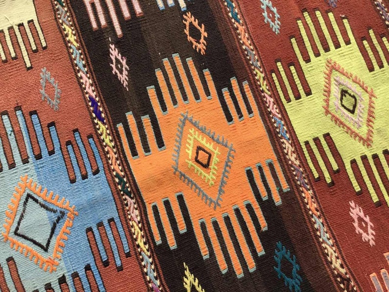 Vintage Handwoven Kilim Rug 147cm x 84cm Wool